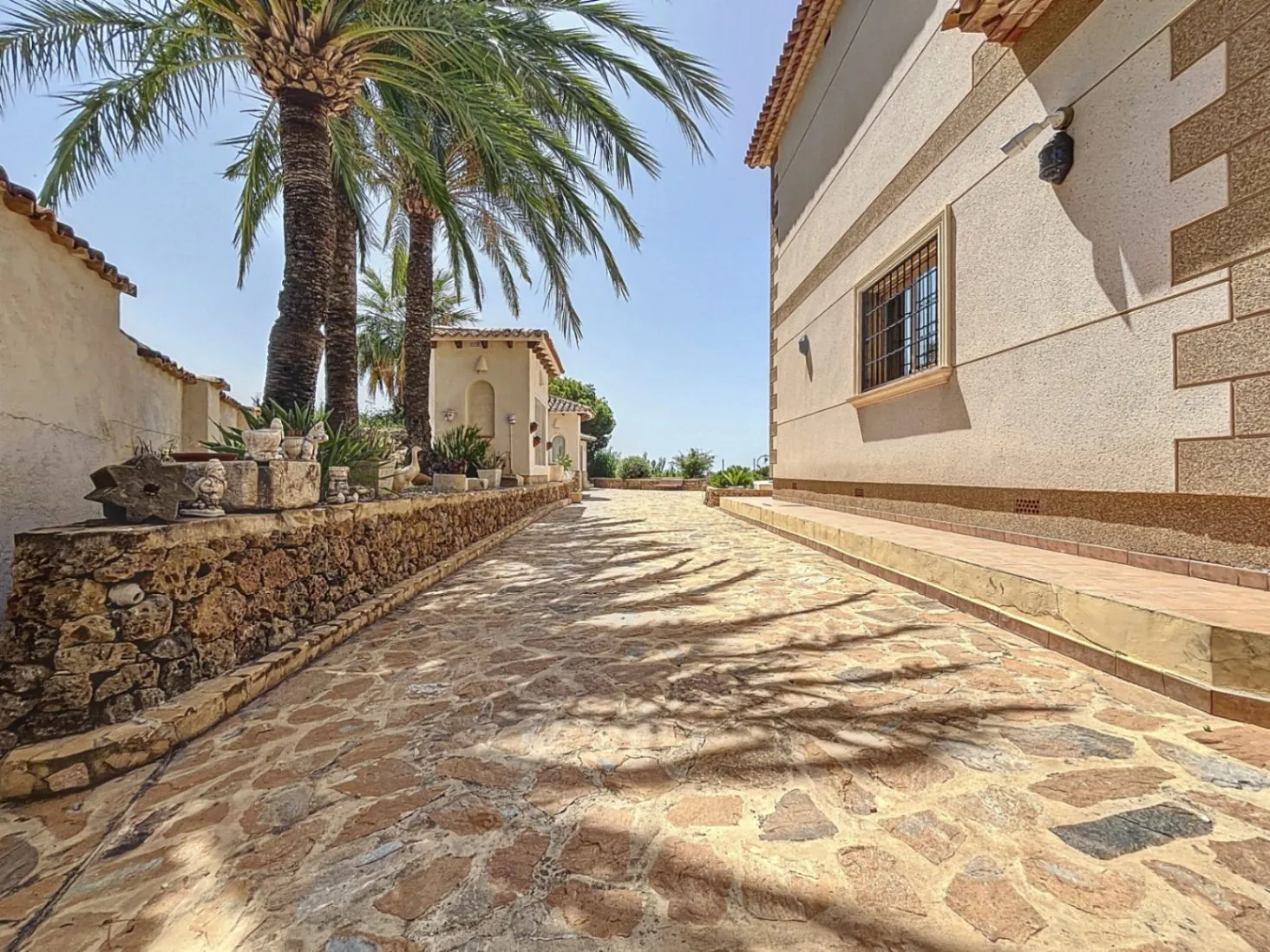 Villa for sale in Altea