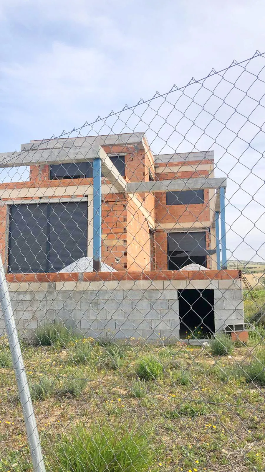 Opportunity in Granada!!! New construction to be completed in Cortes de Baza