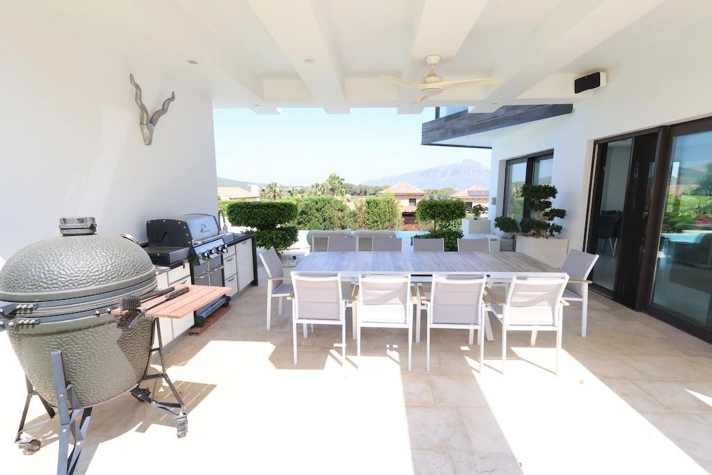 Villa for sale in Javea