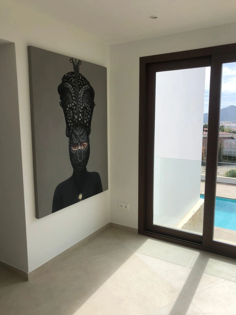 Modern finca with large plot in Altea, sea views!