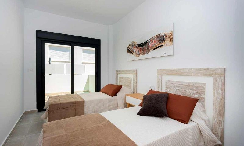 Villa for sale in Daya Nueva