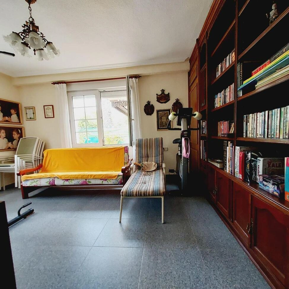 Villa for sale in Orihuela Costa
