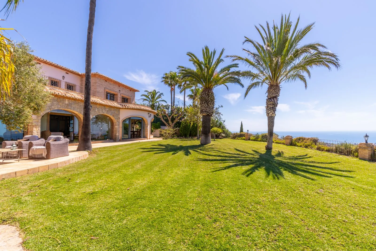 Country house for sale in Benissa
