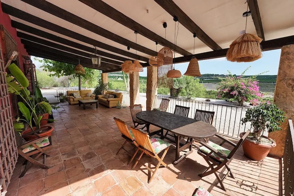 Country house for sale in Orihuela