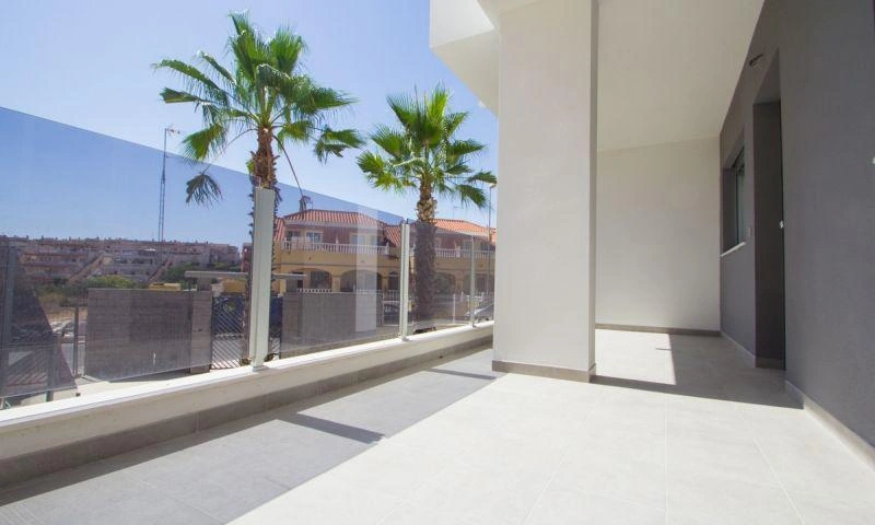 Lägenhet till försäljning i Orihuela Costa