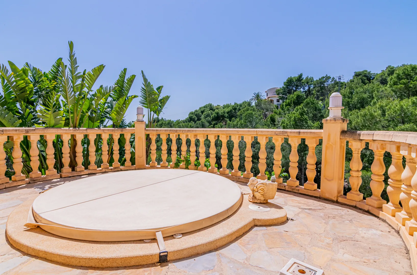 Villa for sale in Altea