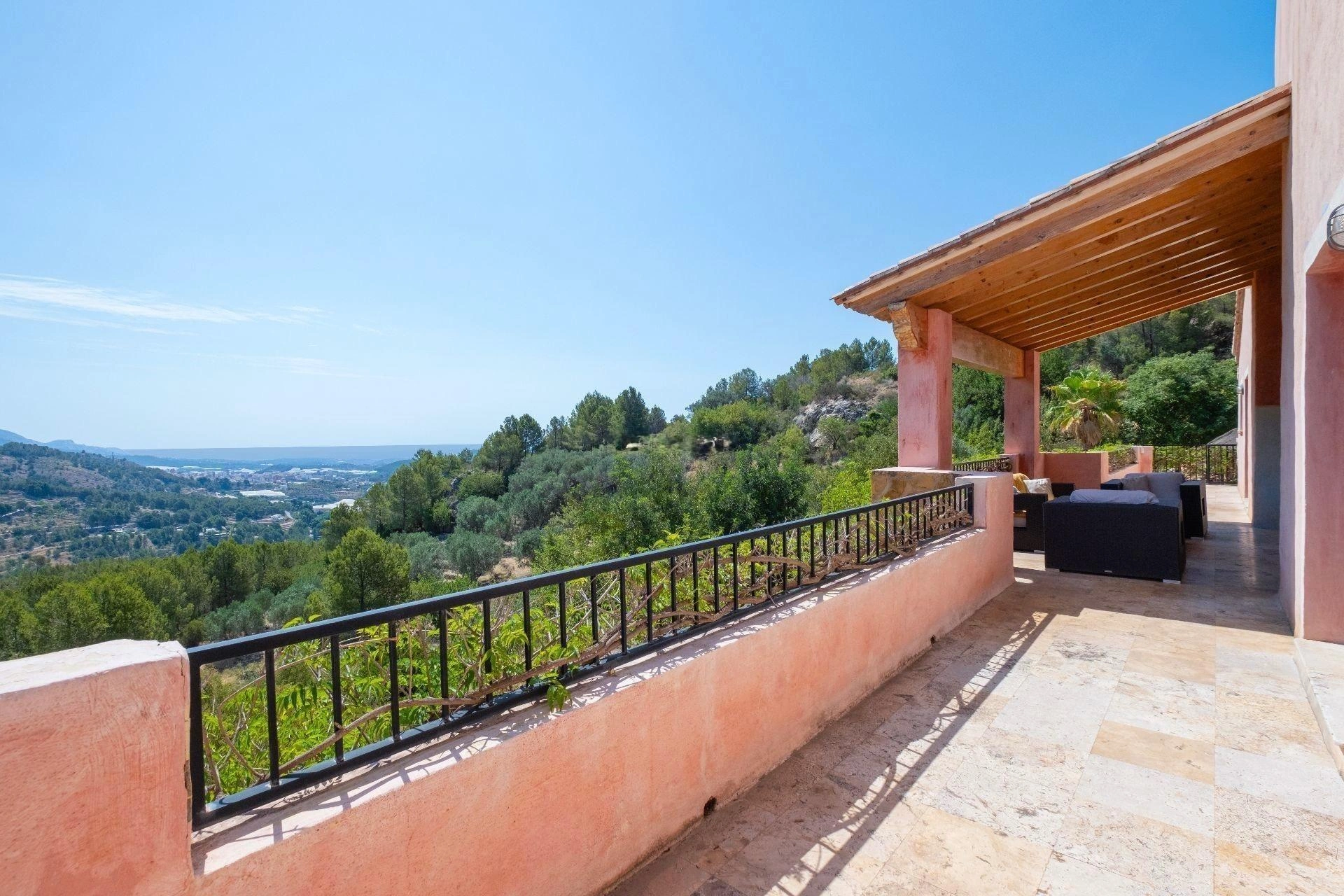 Villa for sale in Altea