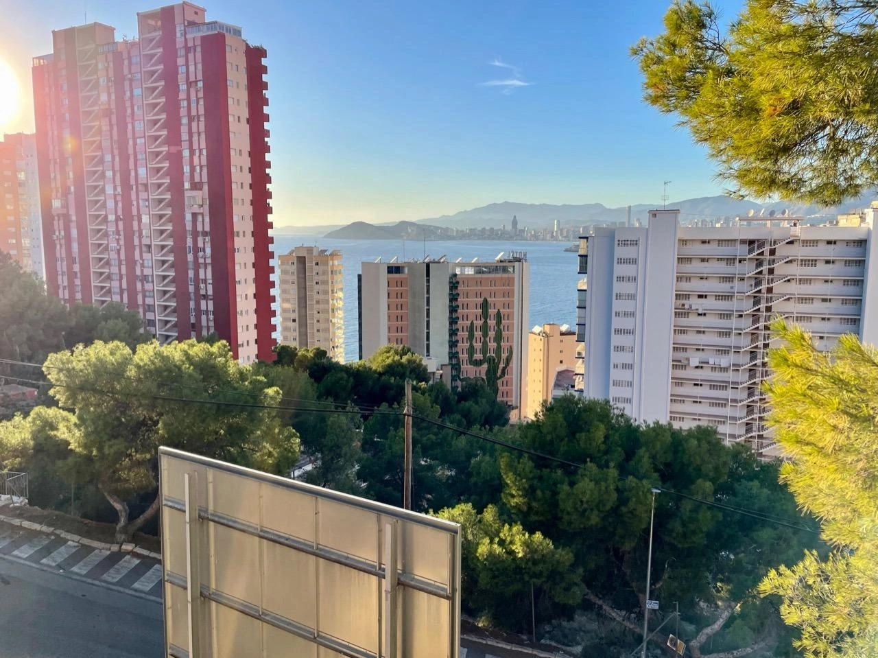Villa to reform with luxury Villa project with sea view in Benidorm