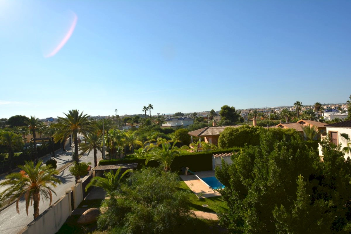 Villa for sale in Orihuela Costa