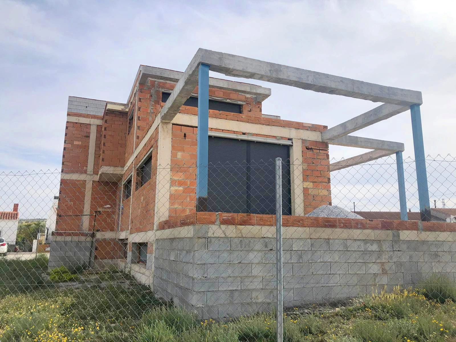 Opportunity in Granada!!! New construction to be completed in Cortes de Baza