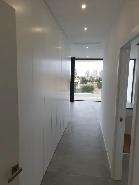 Enchinent Calpe - Villa for sale - New construction.