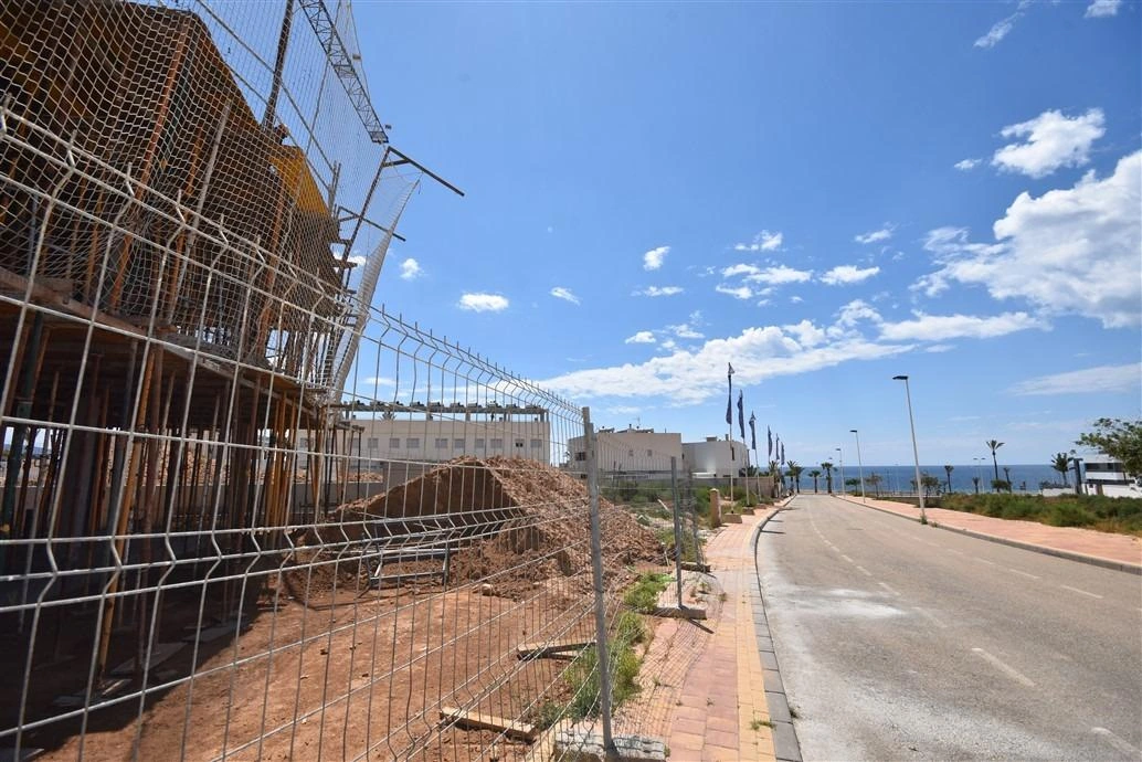 Villa for sale in Puerto De Mazarron
