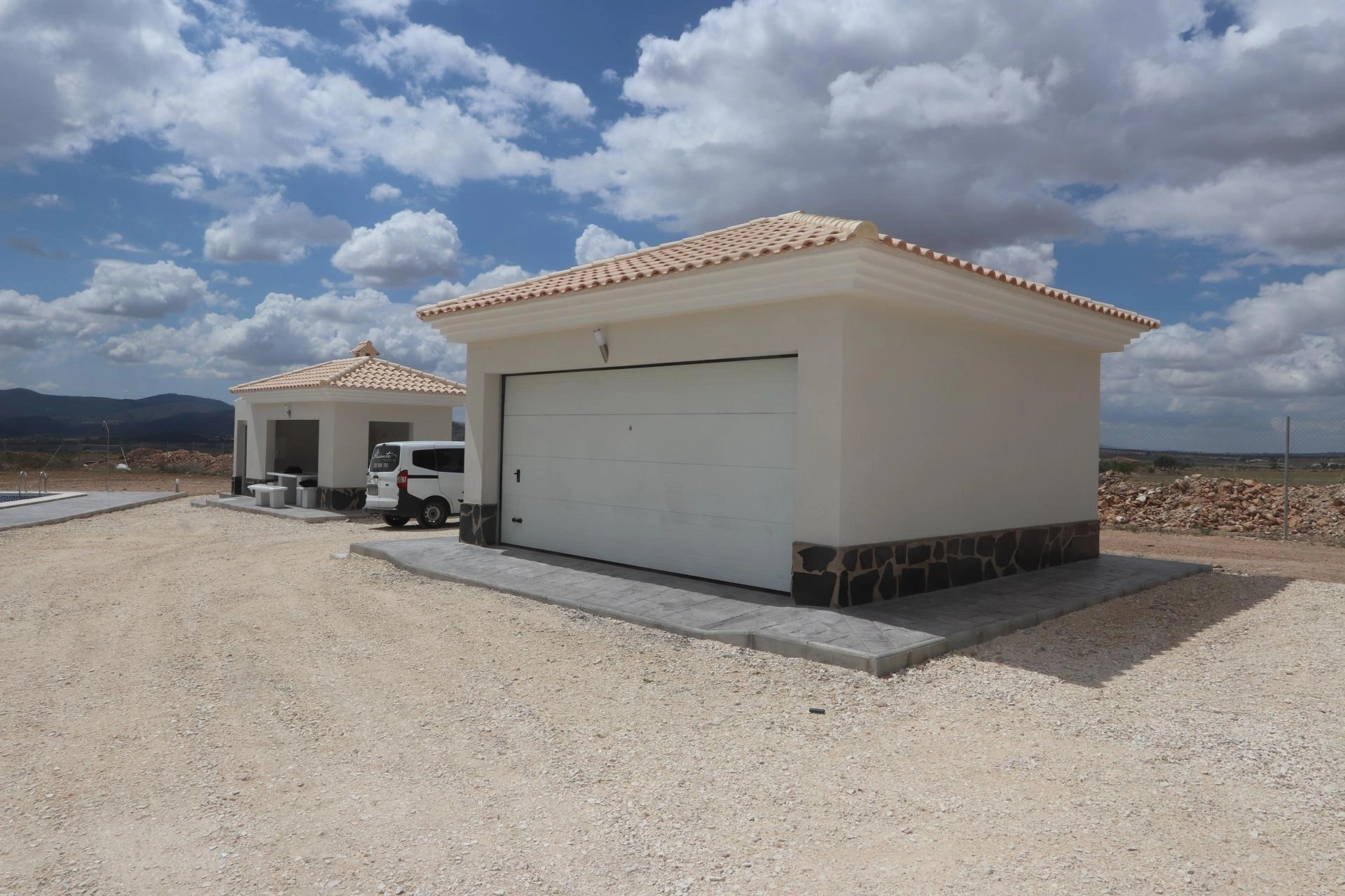 Villa for sale in Pinoso