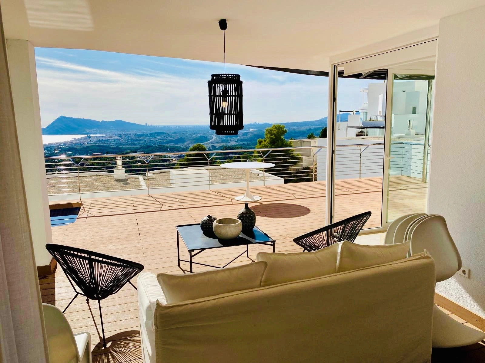 Luxury villa in Altea la Vella with unbeatable sea and mountain views.
