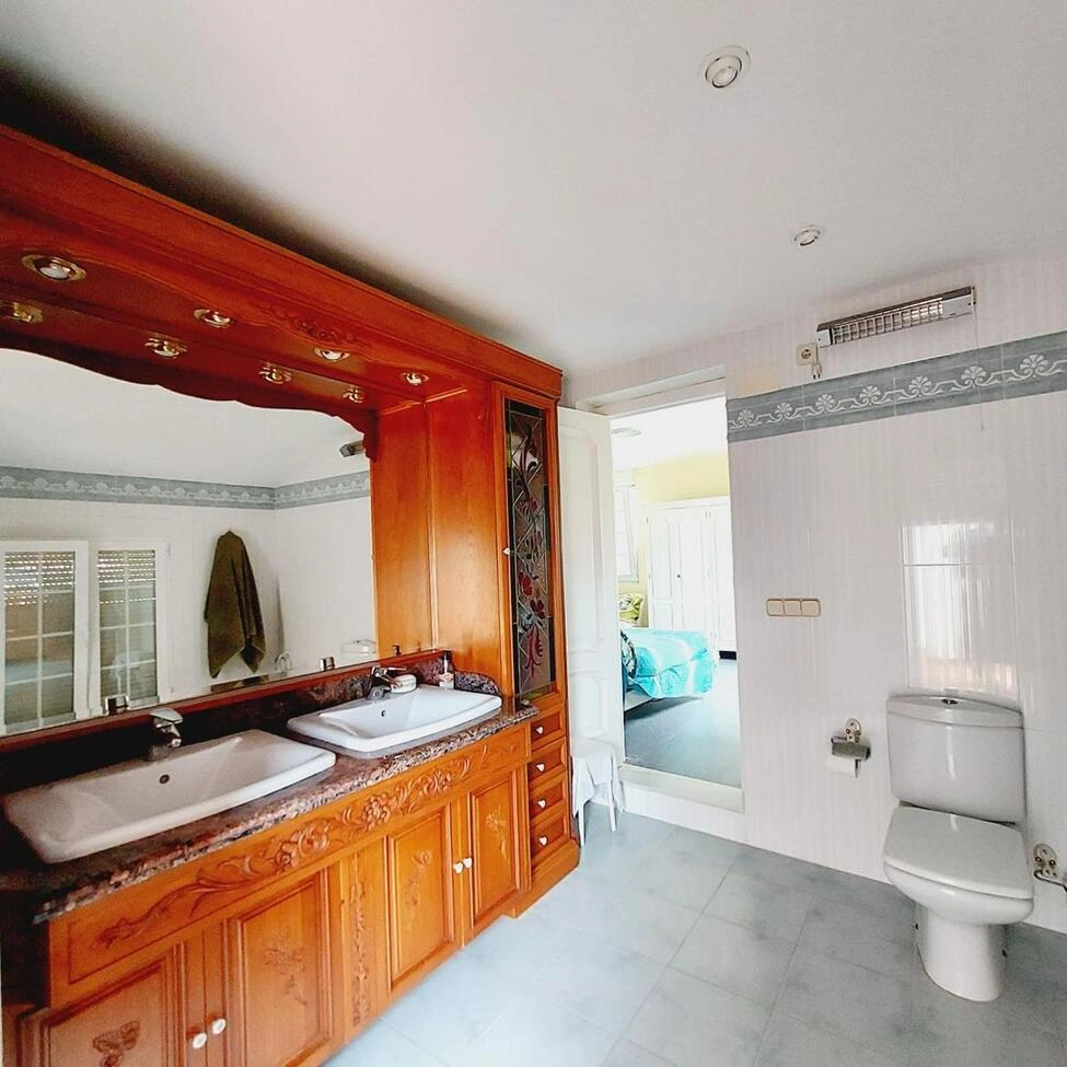Villa for sale in Orihuela Costa