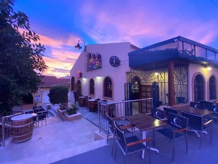 Villa til salg i Pilar De La Horadada