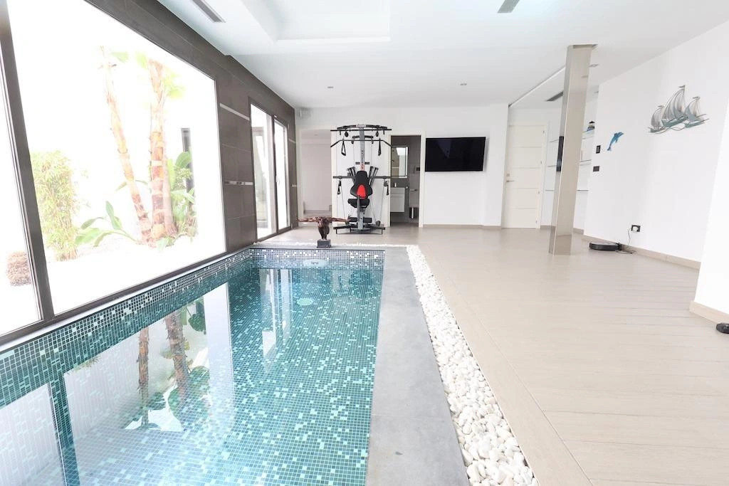 Villa for sale in Javea