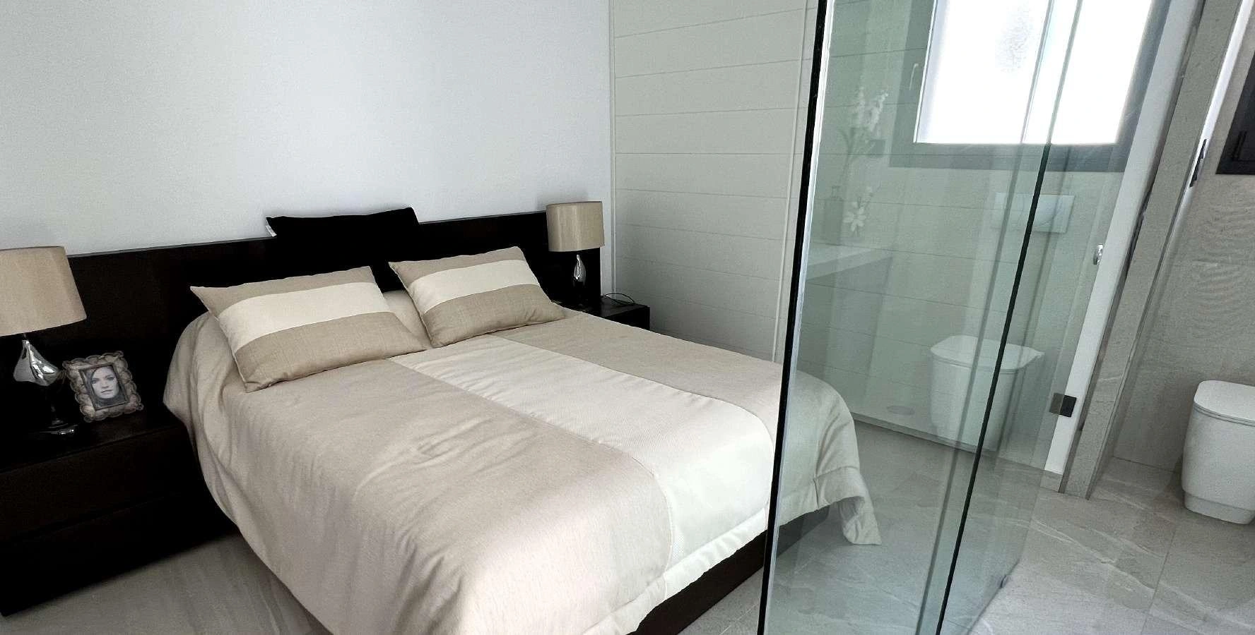 Villa for sale in Rojales