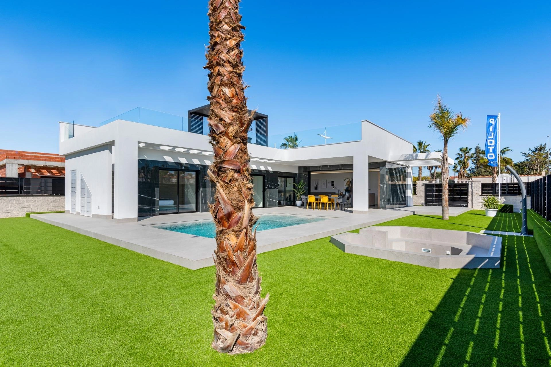 Villa for sale in Algorfa