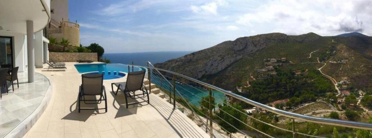 Villa for sale in Javea