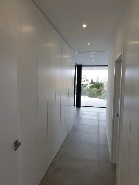 Enchinent Calpe - Villa for sale - New construction.