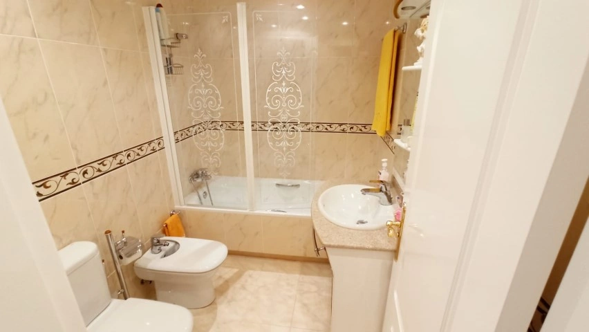 Frontline villa in Benidorm for sale - Villa Del Mar.