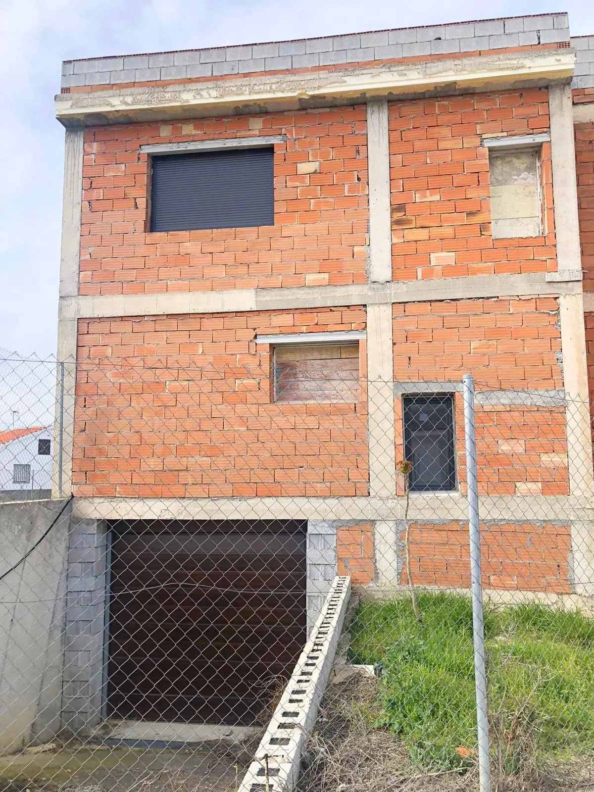 Opportunity in Granada!!! New construction to be completed in Cortes de Baza