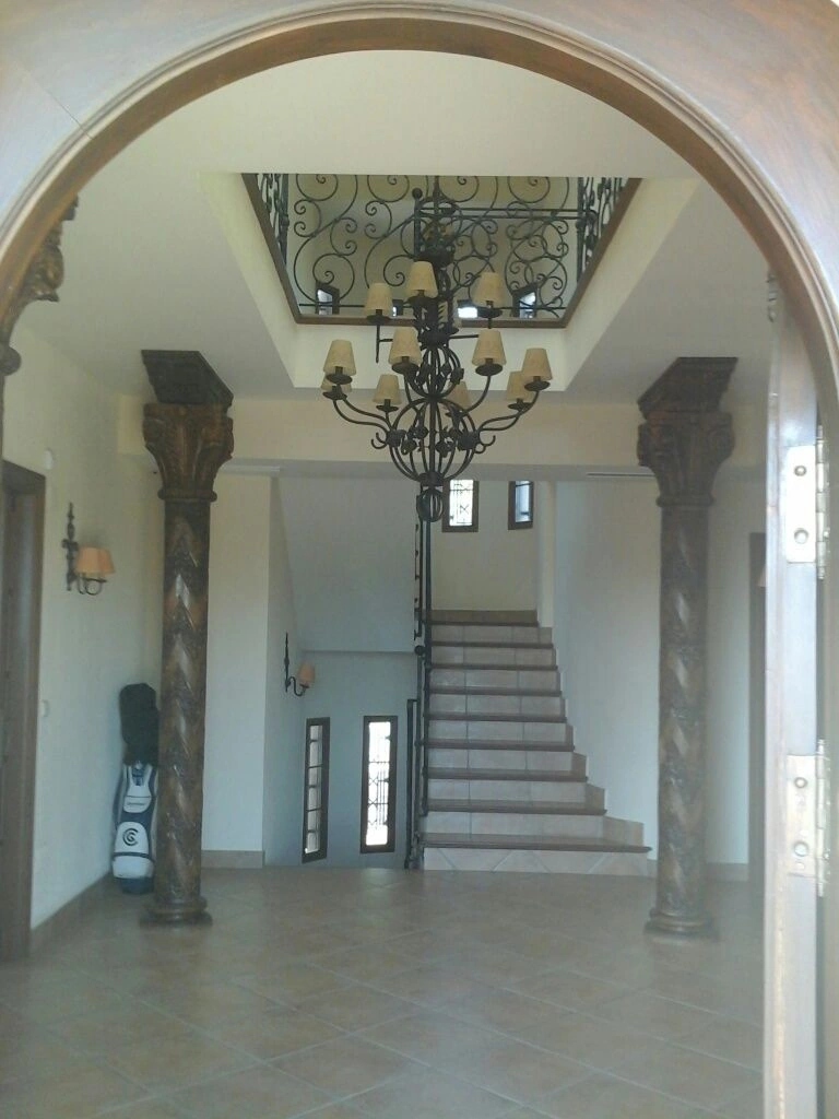 Villa for sale in Elche