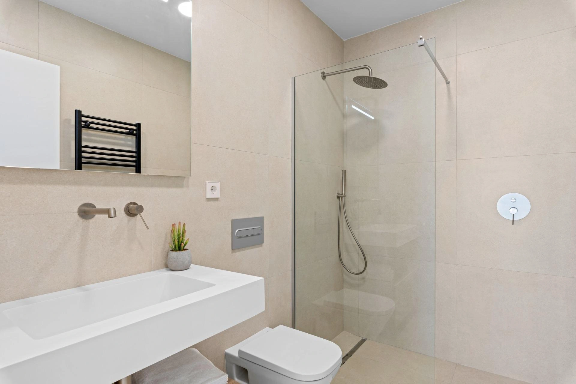 Villa for sale in Los Alcazares