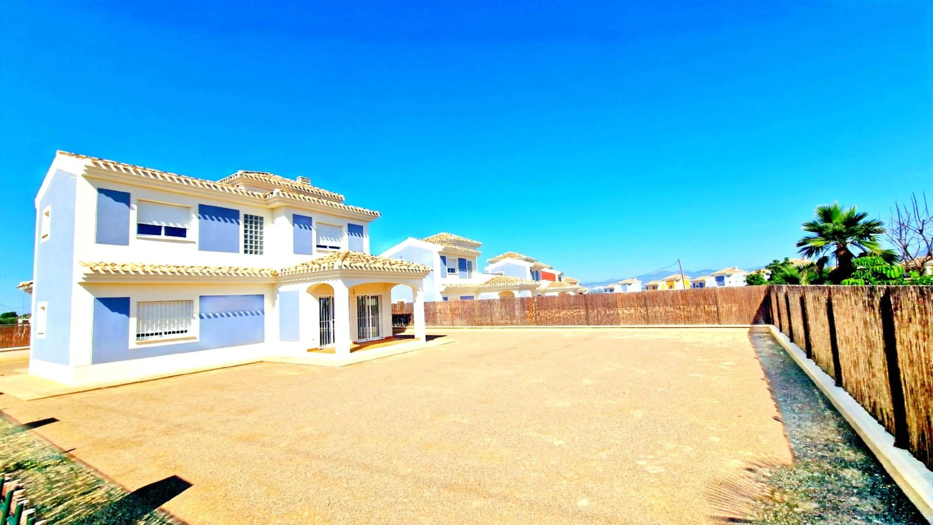 Villa for sale in Lorca