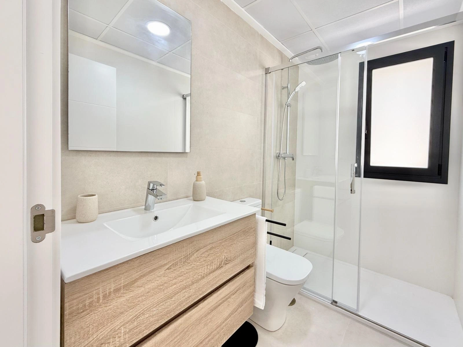 Town house for sale in Cox
