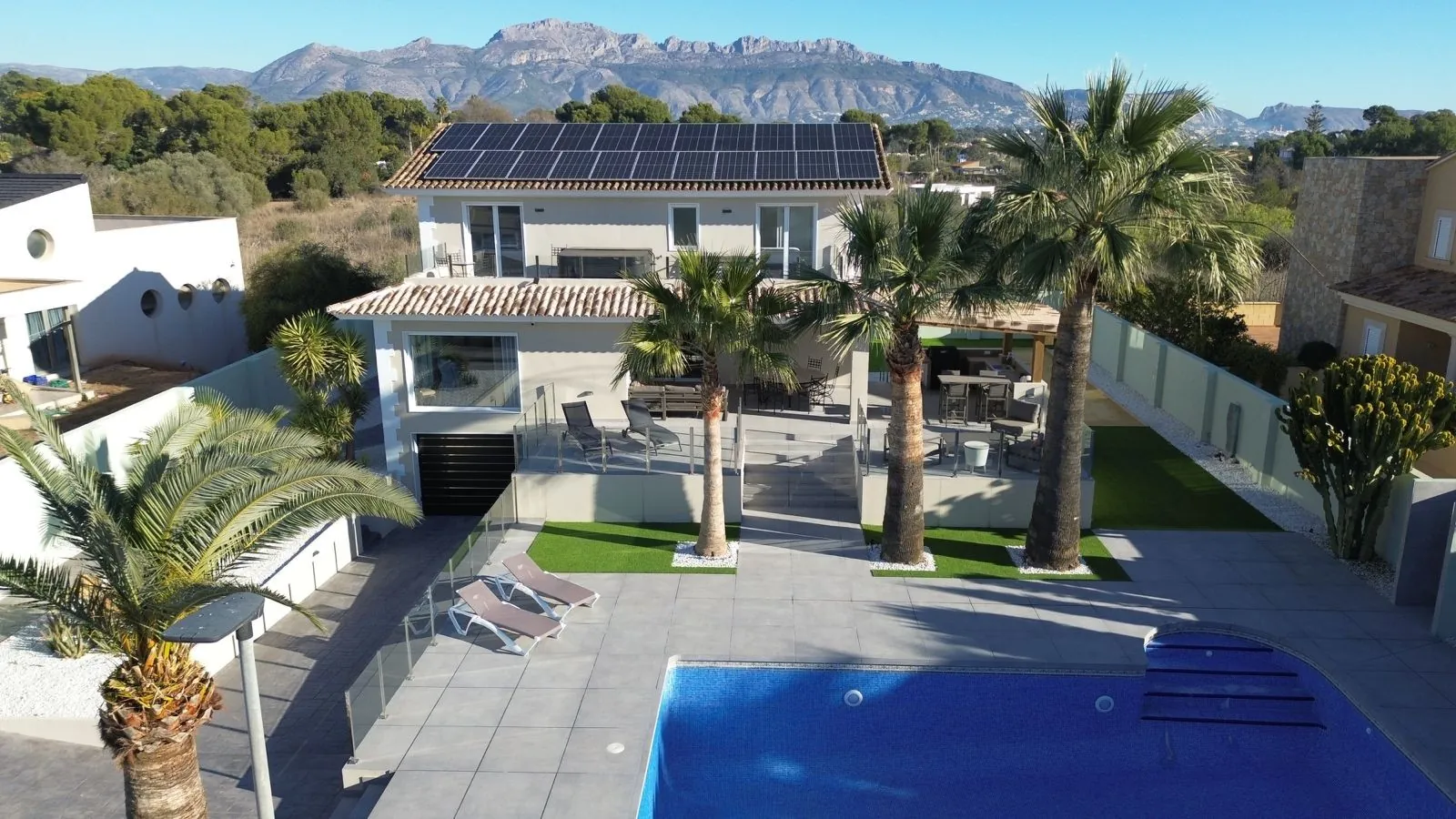Villa til salg i Alfas Del Pi
