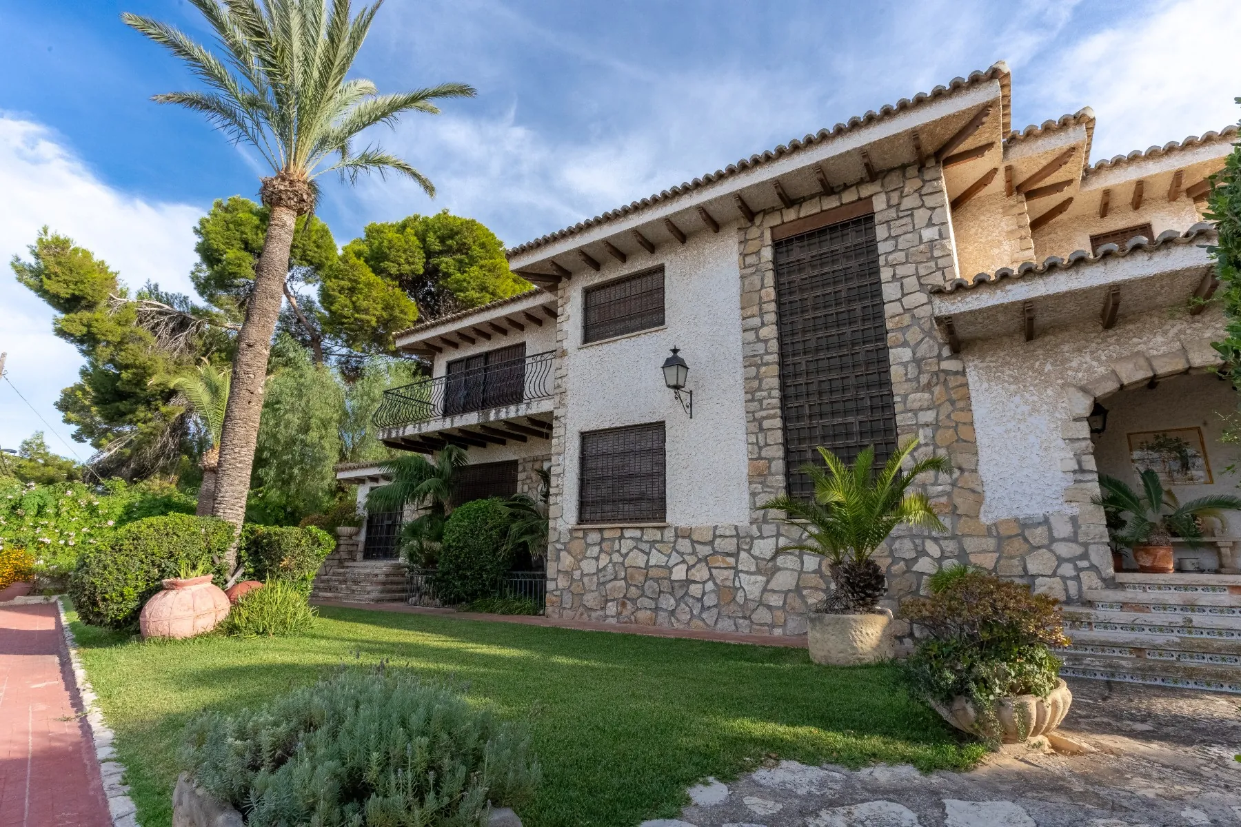 Villa for sale in Alicante
