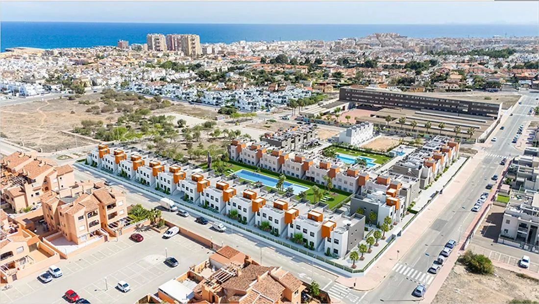 Casa adosada en venta en Torrevieja