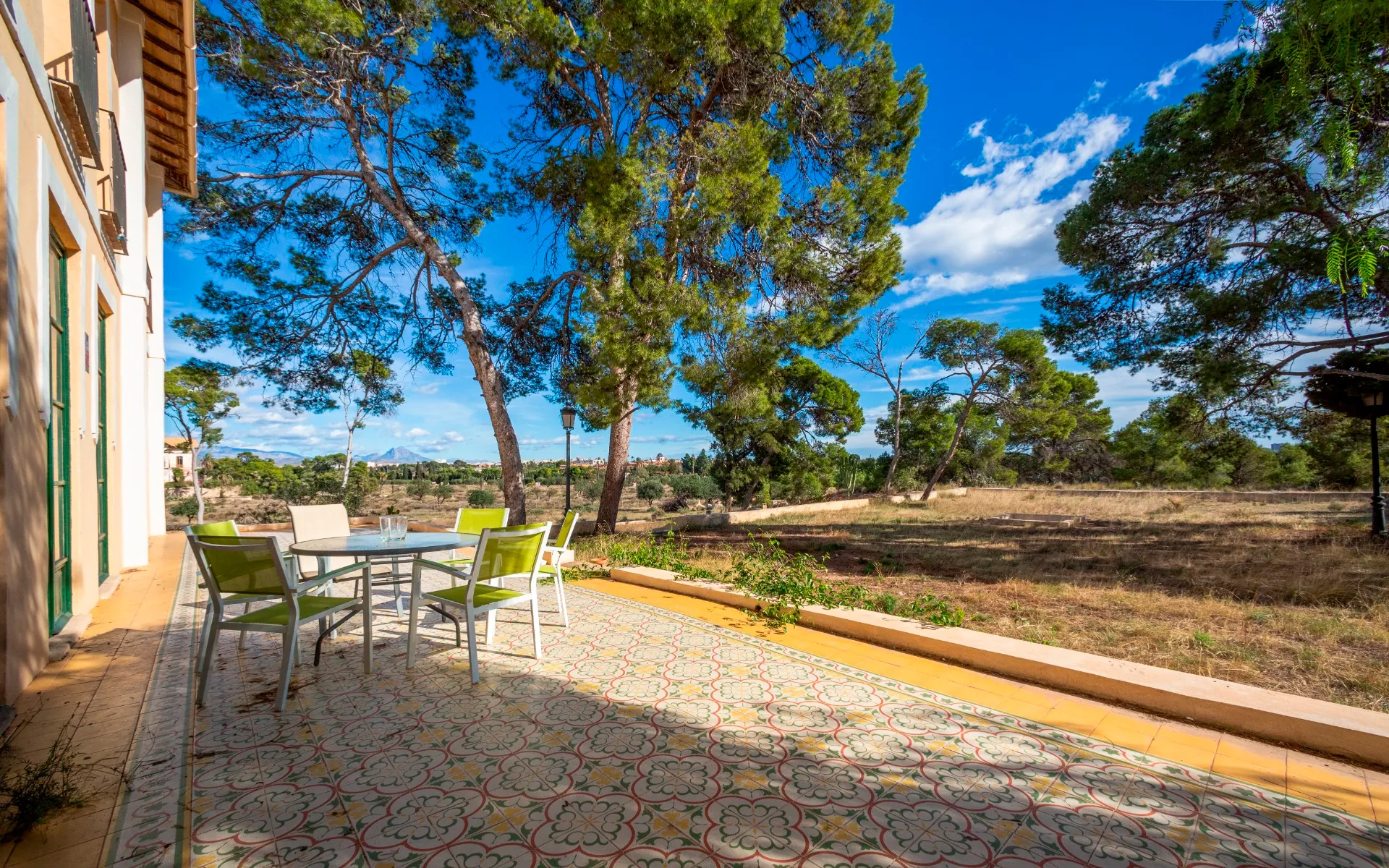 Villa for sale in Alicante