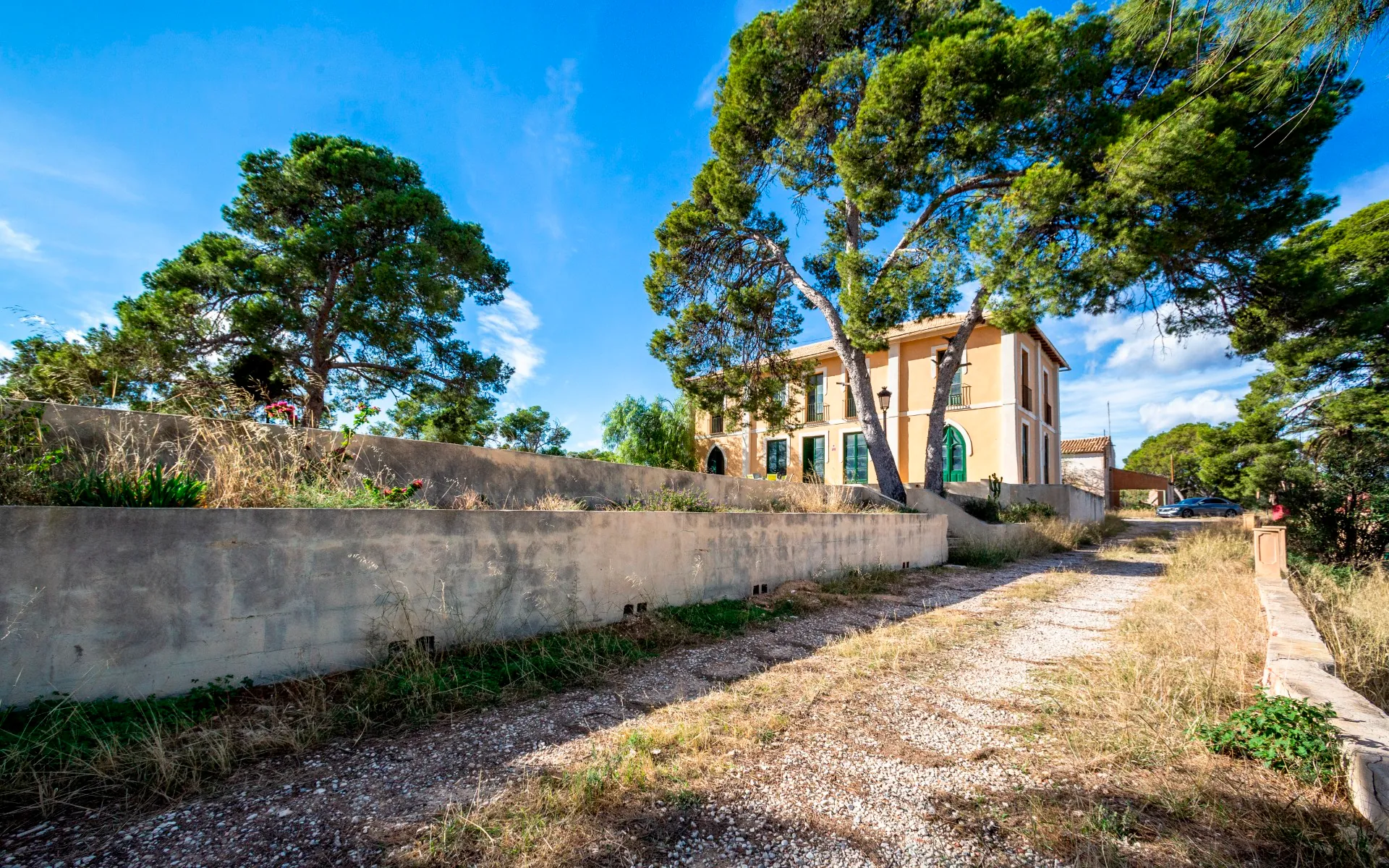 Villa for sale in Alicante