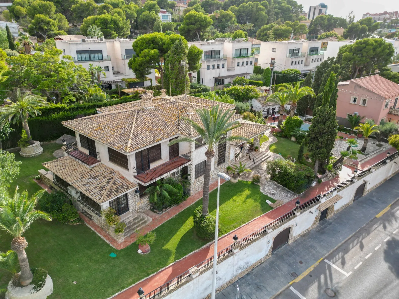 Villa for sale in Alicante