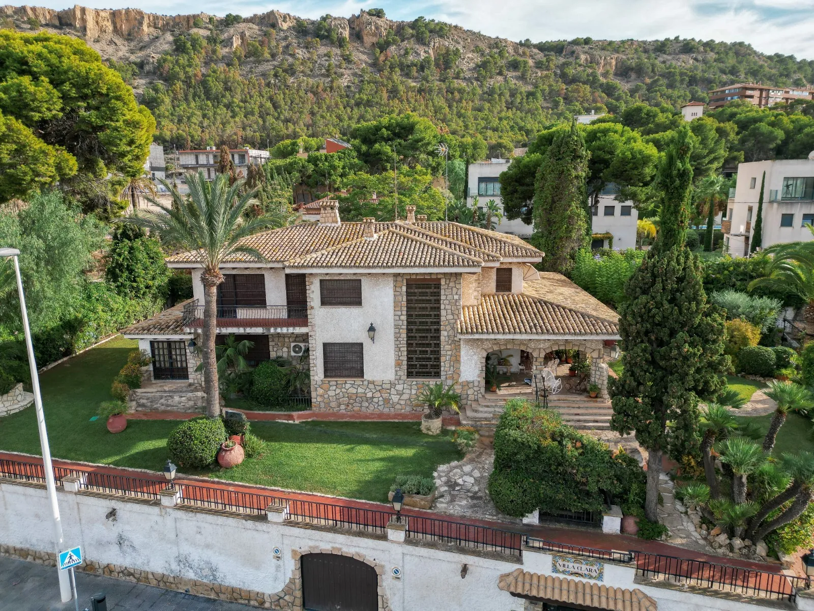 Villa for sale in Alicante