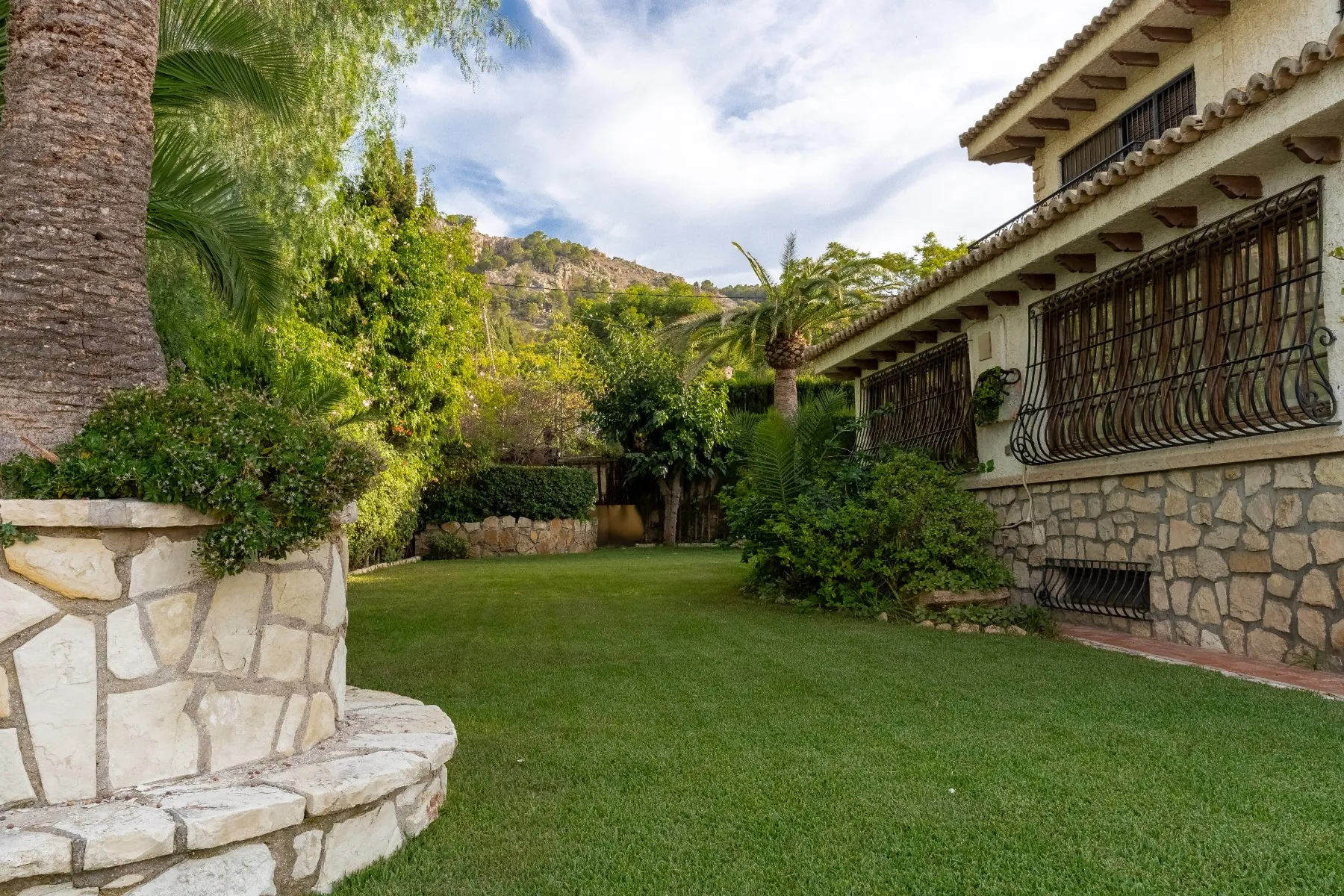 Villa for sale in Alicante