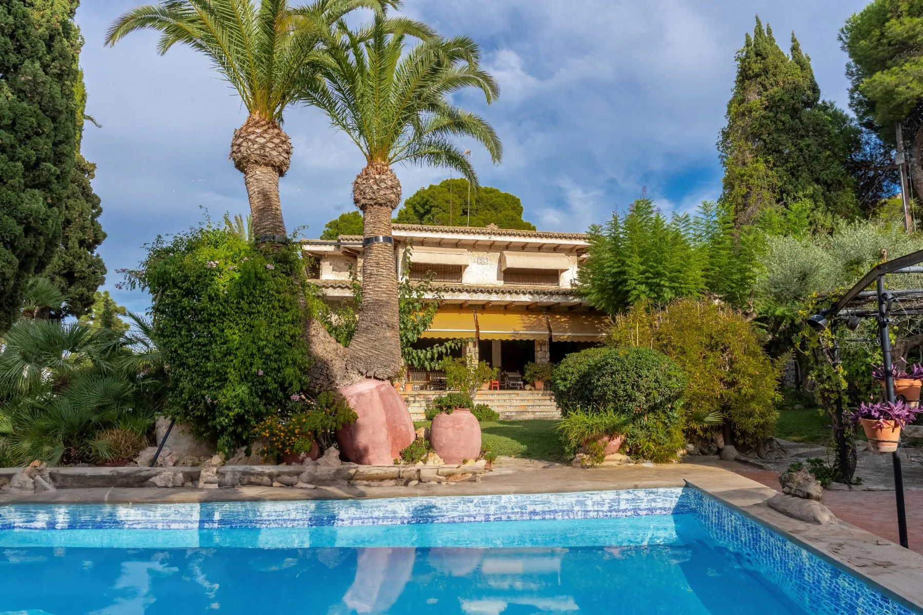 Villa for sale in Alicante