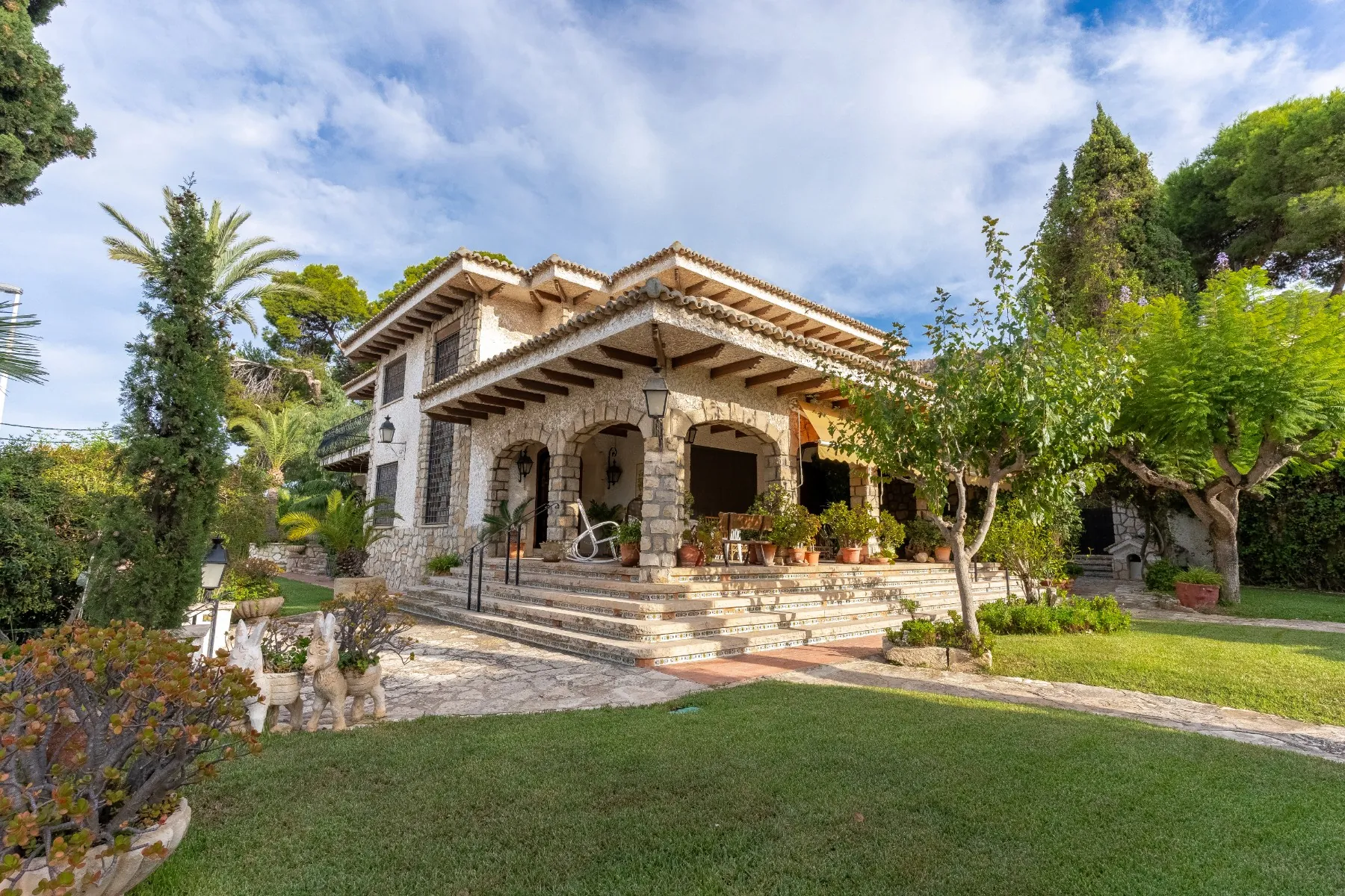 Villa for sale in Alicante