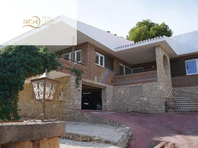 Villa in vendita a La Nucia