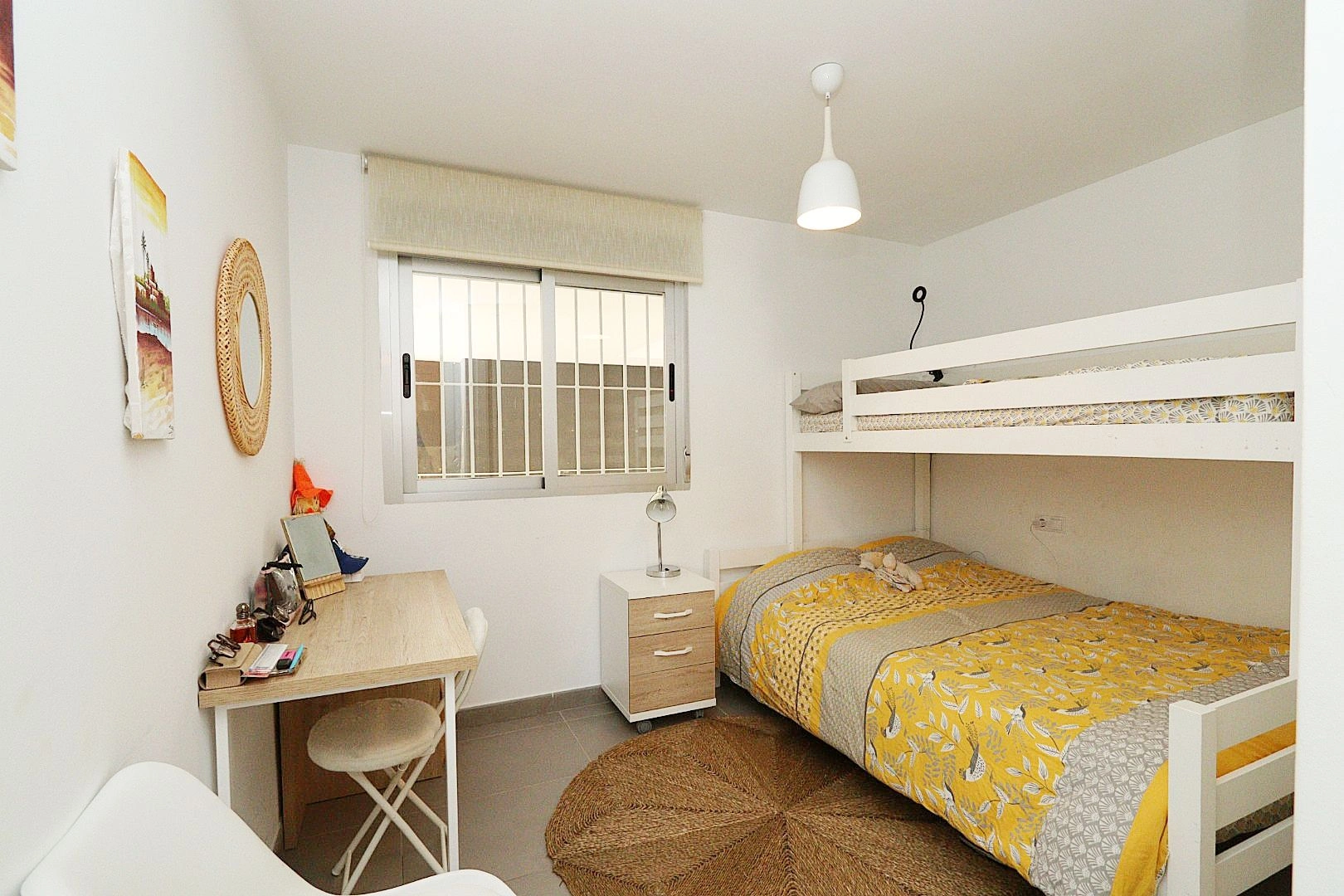 Apartment with sea views in Sol Marina, Altea. With pool, situated in a natural setting