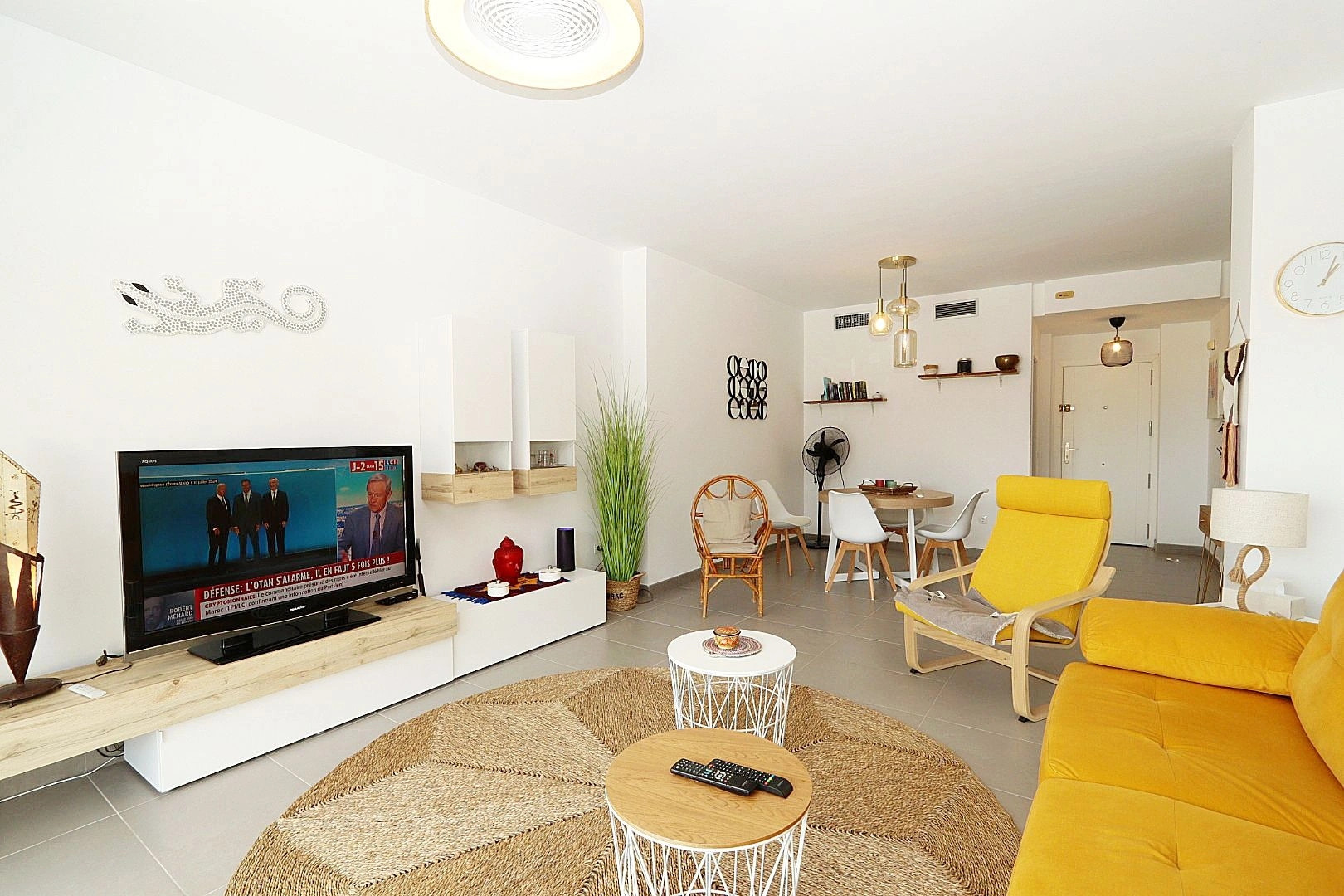 Apartment with sea views in Sol Marina, Altea. With pool, situated in a natural setting