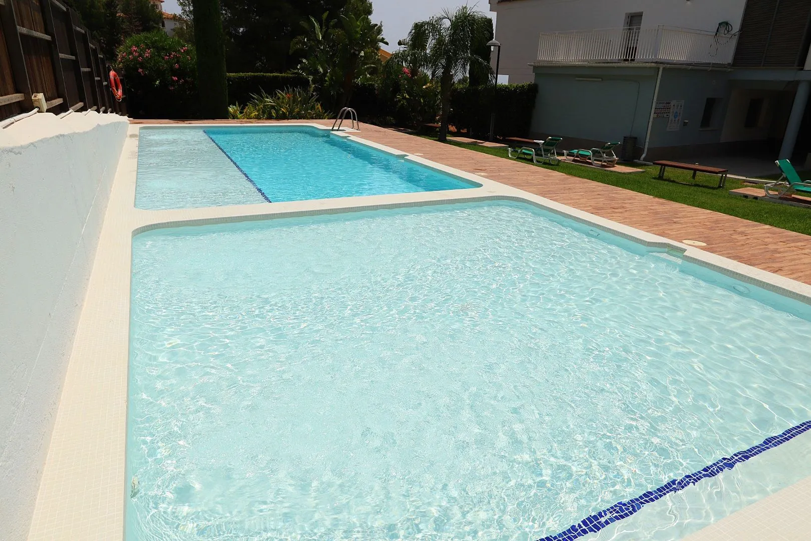 Apartment with sea views in Sol Marina, Altea. With pool, situated in a natural setting