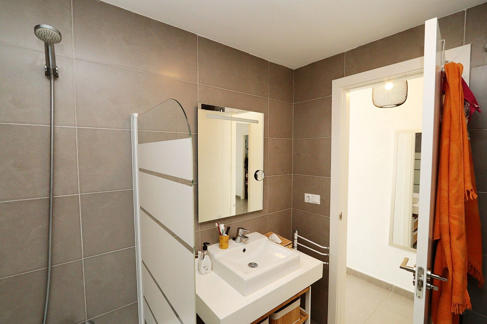 Apartment with sea views in Sol Marina, Altea. With pool, situated in a natural setting