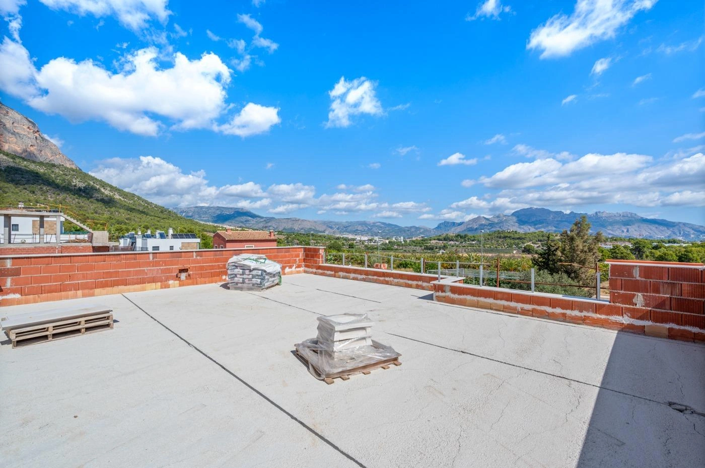 Villa for sale in Polop