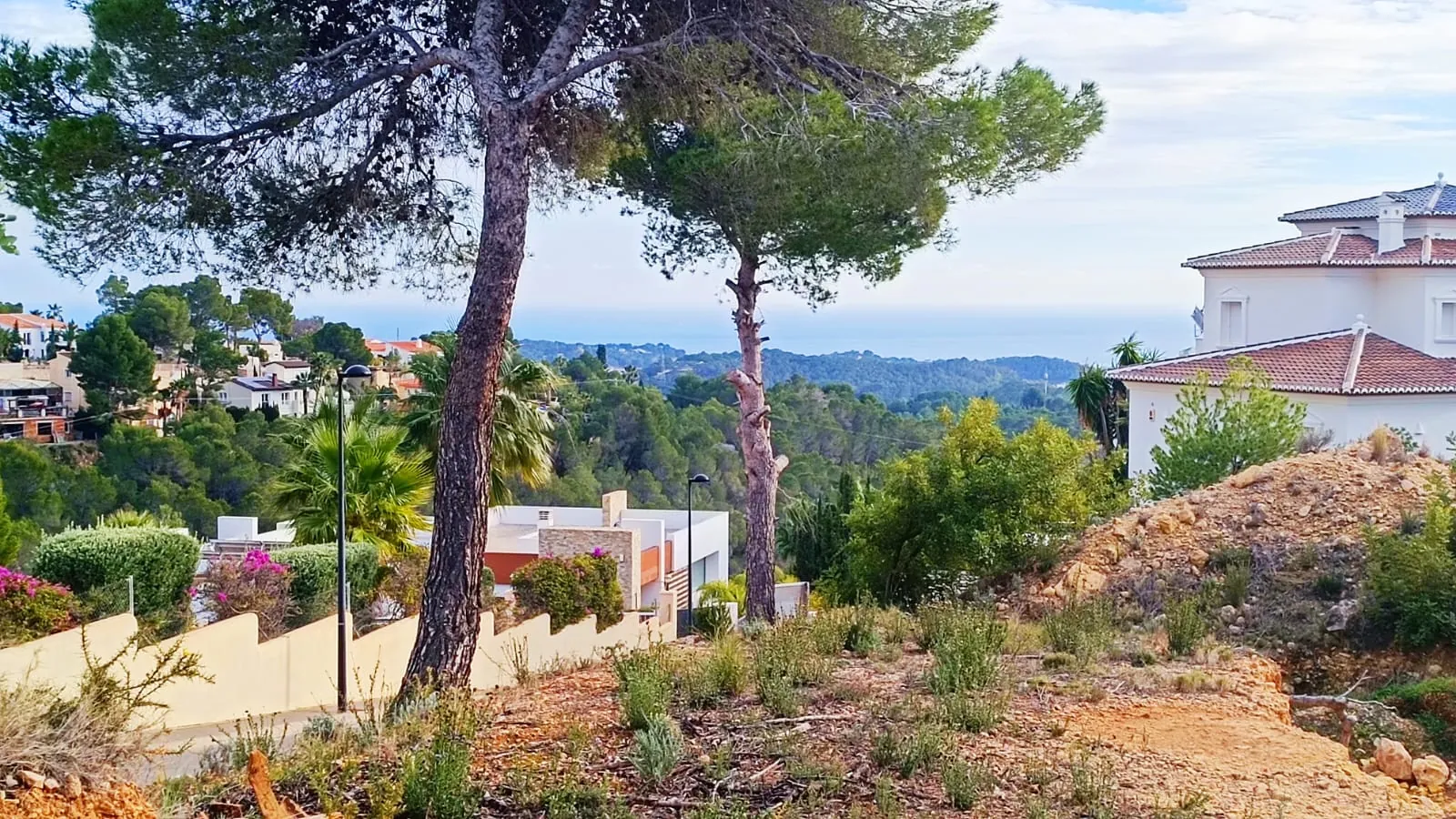 PLOT WITH SEA VIEWS in Monterico, Altea.