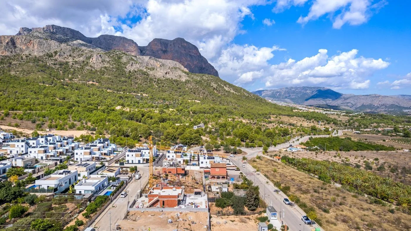 Villa for sale in Polop