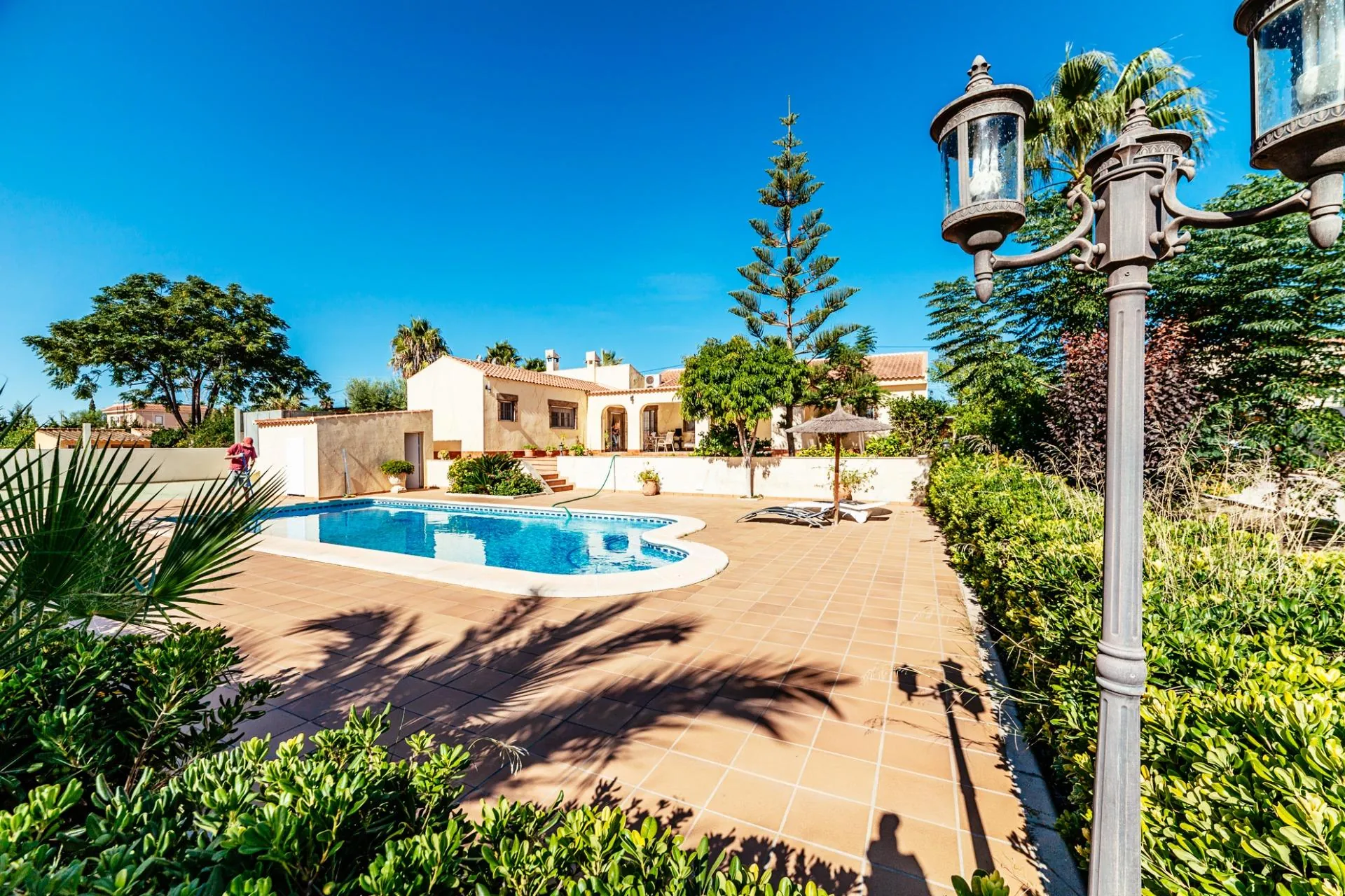 Villa for sale in Los Montesinos